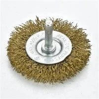 Qual é a resistência ao impacto de uma escova de arame para rodas?